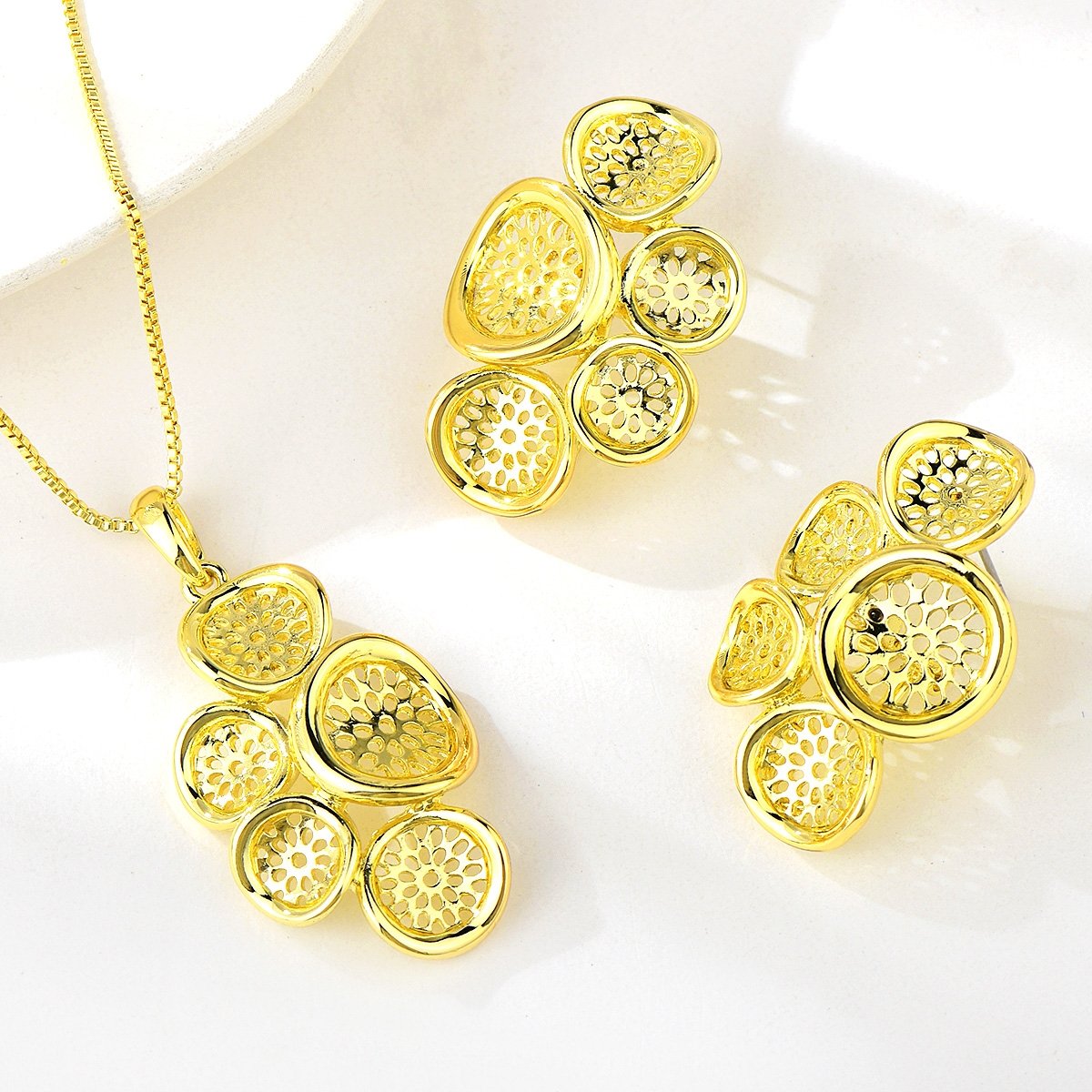 Enchanted Dubai 2 Piece Necklace image 0