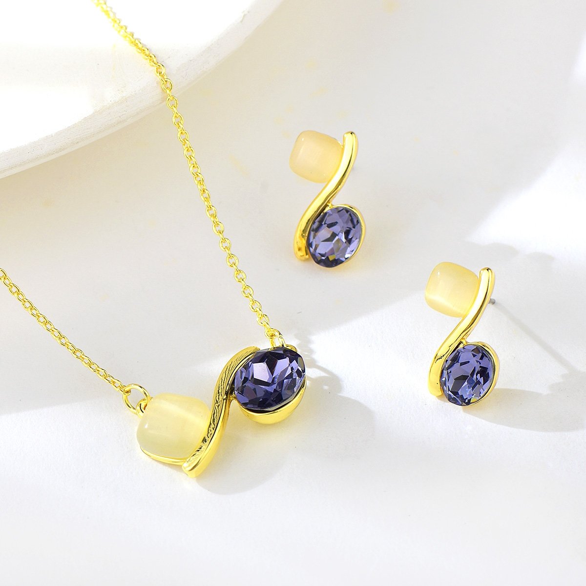Golden Opal 2 Piece Necklace image 0