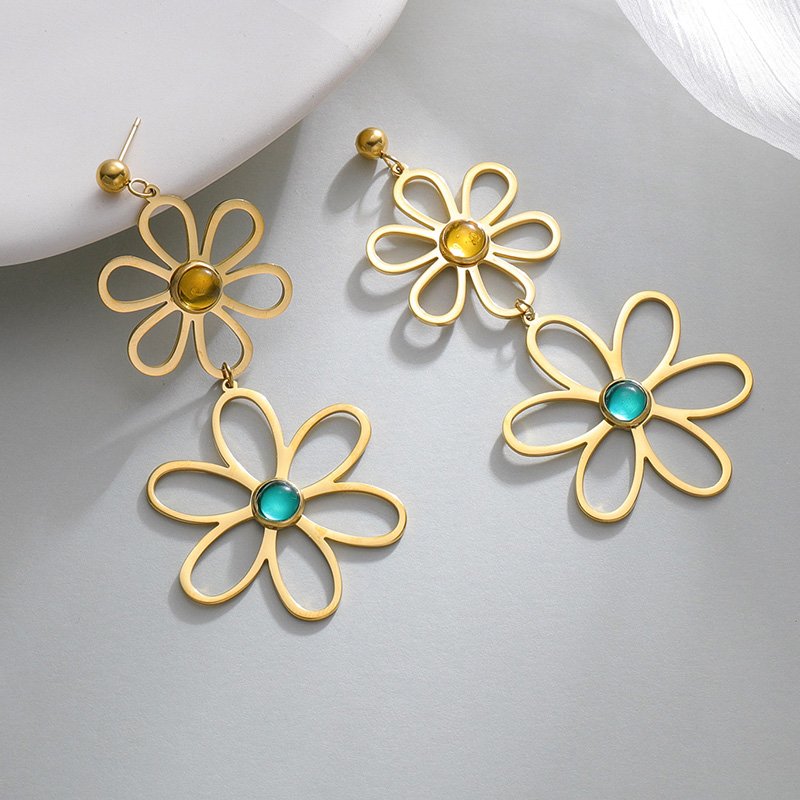 Vintage Vine Earrings image 1